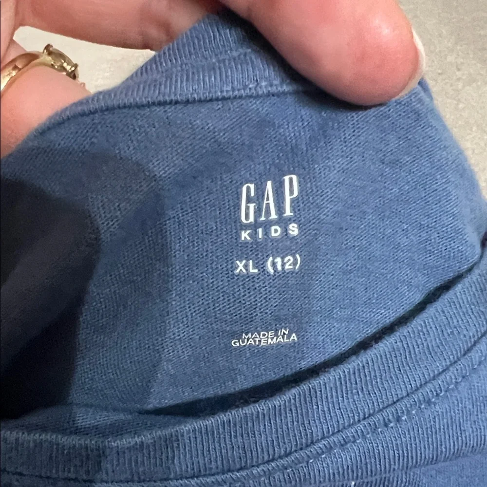 GAP Girls Navy Short Sleeve Tee with Rhinestone Logo